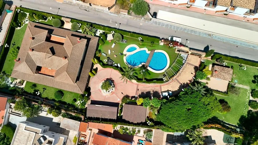 8 bedrooms villa for sale , Calpe, Spain No. 32303 № 3