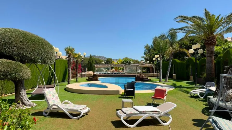 8 bedrooms villa for sale , Calpe, Spain No. 32303 № 12