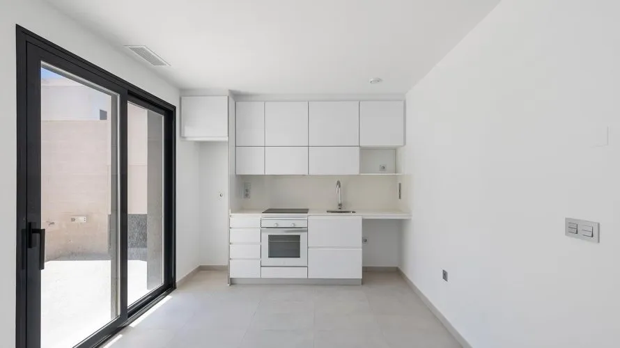 3 bedrooms villa for sale, La Florida, Spain No. 32276 № 24