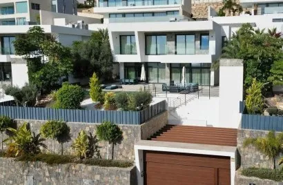 5 bedrooms villa for sale, Finestrat, Spain No. 32307