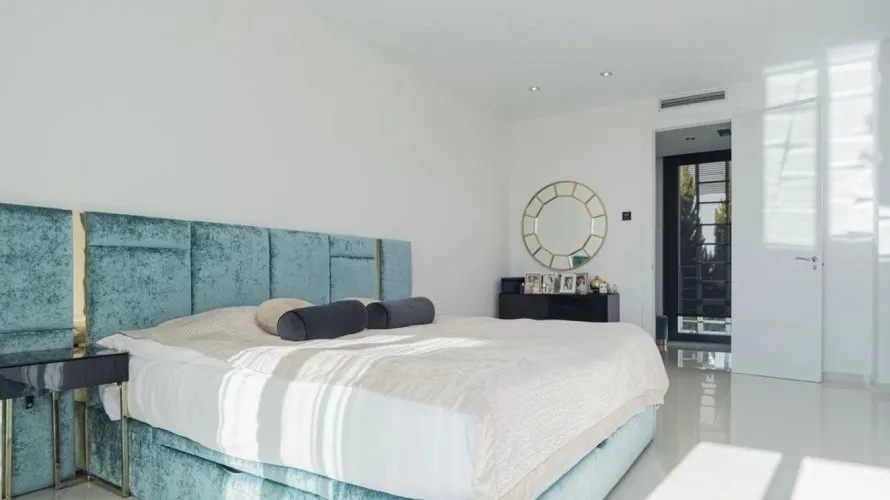 5 bedrooms villa for sale, Finestrat, Spain No. 32307 № 9