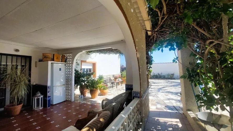 5 bedrooms house for sale, La Marina, Spain No. 32339 № 19