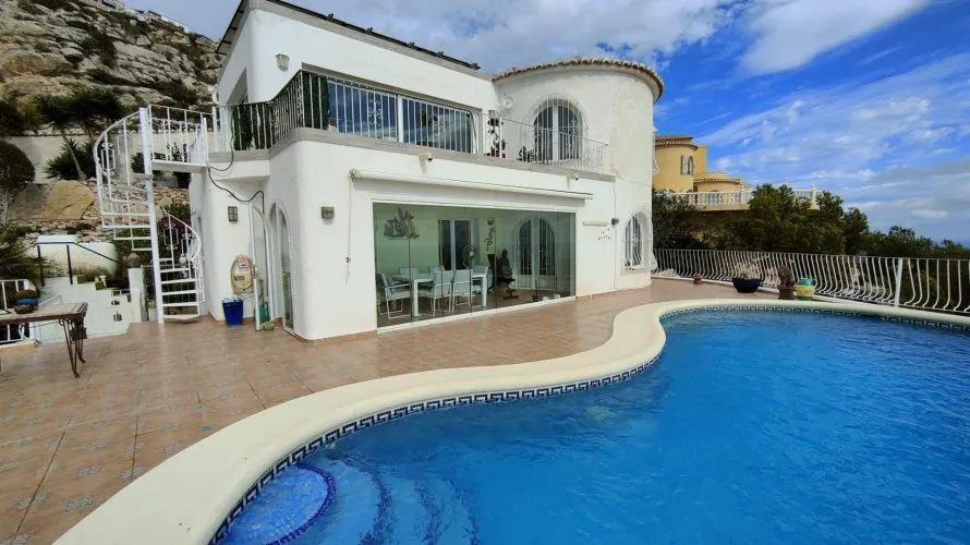 209m² villa for sale, Benitachell, Spain No. 32328 № 1