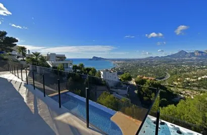 4 bedrooms villa for sale, Zona Altea Hills, Spain No. 32310
