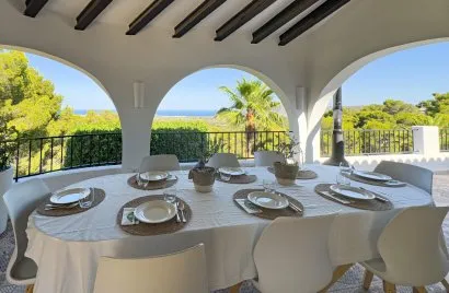 3 bedrooms villa for sale, La Nucia, Spain No. 32367
