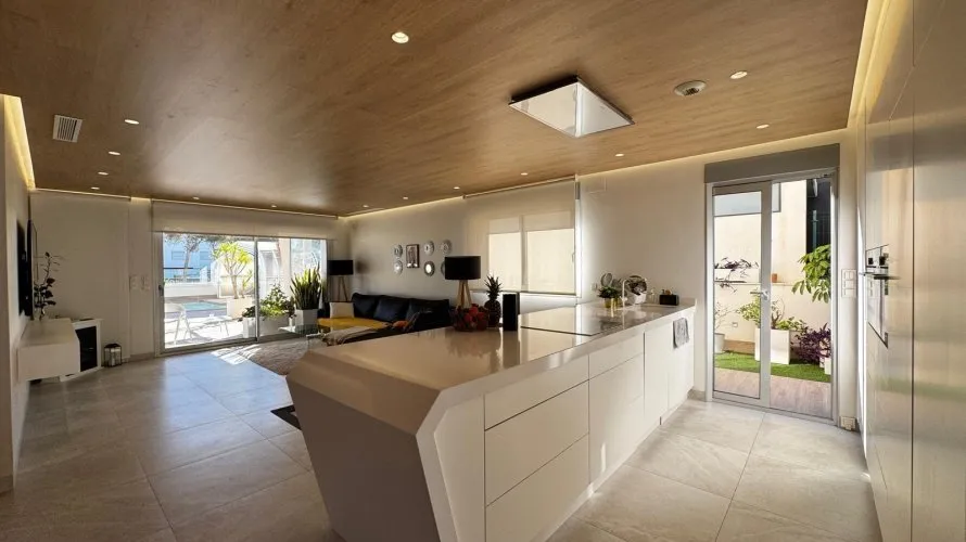 4 bedrooms villa for sale, Campoamor, Spain No. 32351 № 16