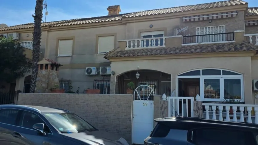 2 bedrooms house for sale, Torrevieja, Spain No. 32450 № 22