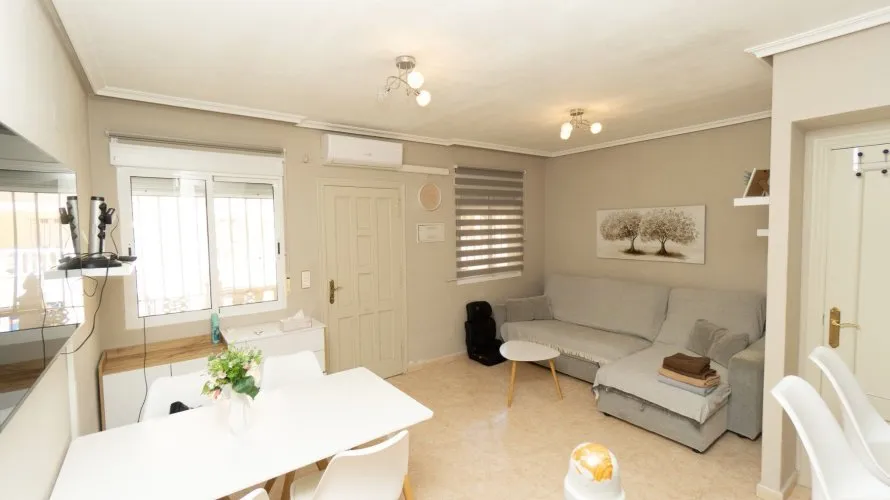 85m² house for sale, La Zenia, Spain No. 32378 № 7