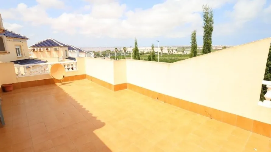 3 bedrooms house for sale, Los Balcones, Spain No. 32391 № 3