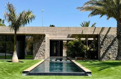 3 bedrooms villa for sale, Alicante, Spain No. 32405