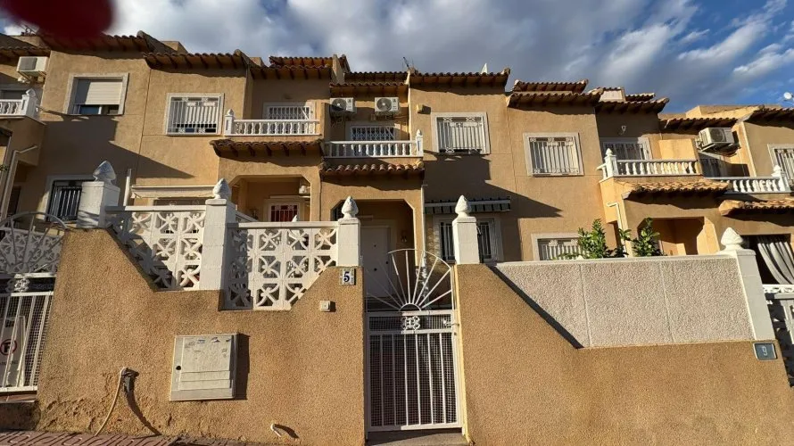 2 bedrooms house for sale, Alicante, Spain No. 32448 № 27