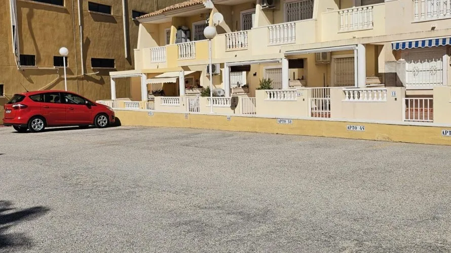 2 bedrooms bungalow for sale, Guardamar del Segura, Spain No. 32454 № 13