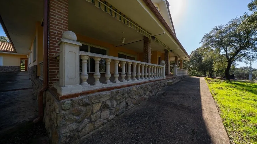 8 bedrooms house for sale, Colmenarejo, Spain No. 32387 № 18