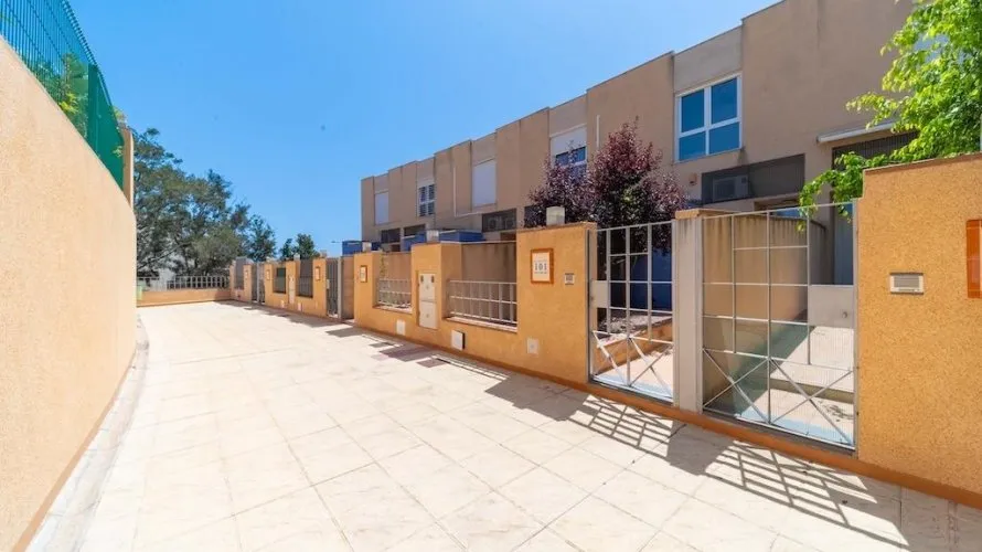 3 bedrooms house for sale, Campoamor, Spain No. 32385 № 11