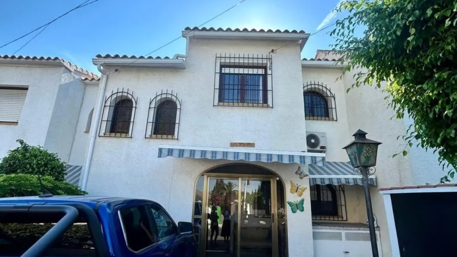 3 bedrooms bungalow for sale, L'Alfàs del Pi, Spain No. 32431 № 11