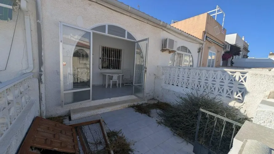1 bedroom bungalow for sale, El Chaparral, Spain No. 32465 № 9
