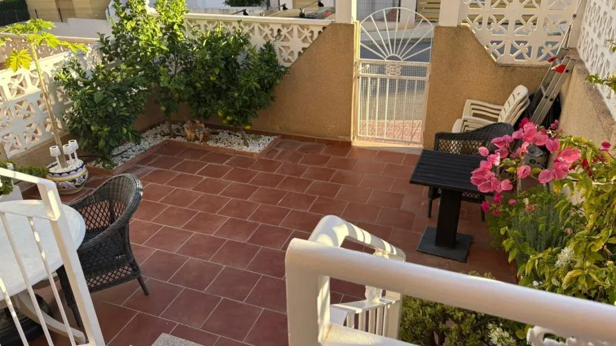 2 bedrooms house for sale, Alicante, Spain No. 32448 № 22