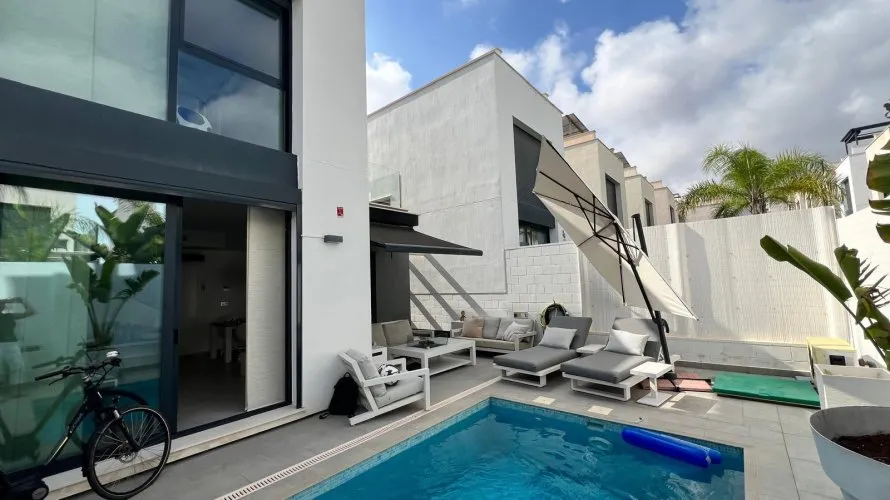 3 bedrooms villa for sale, Alicante, Spain No. 32399 № 9