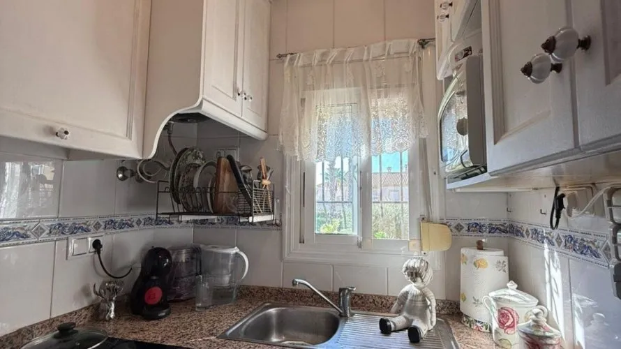 2 bedrooms house for sale, Torrevieja, Spain No. 32450 № 14