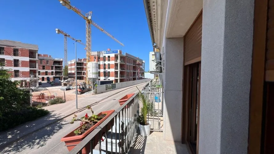 3 bedrooms house for sale, El Puig de Santa Maria, Spain No. 32395 № 9