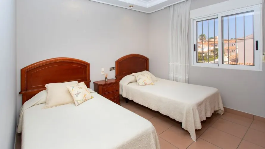180m² villa for sale, Torrevieja, Spain No. 32417 № 6