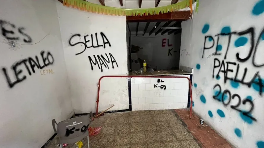 6 bedrooms house for sale, Sella, Spain No. 32437 № 20
