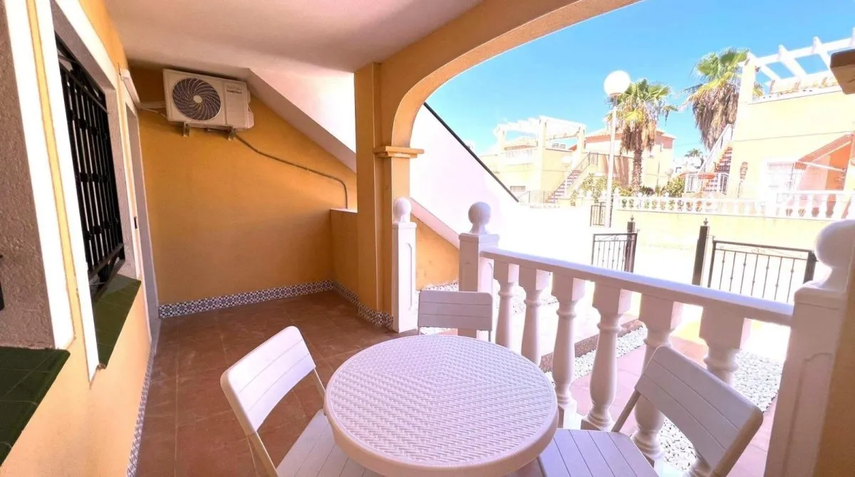 2 bedrooms bungalow for sale, Torrevieja, Spain No. 32446