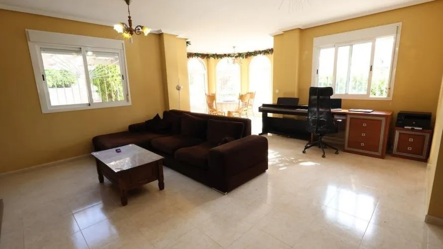 5 bedrooms house for sale, Ciudad Quesada, Spain No. 32390 № 15