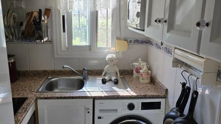 2 bedrooms house for sale, Torrevieja, Spain No. 32450 № 13
