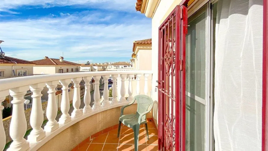 3 bedrooms house for sale, Torrevieja, Spain No. 32536 № 18