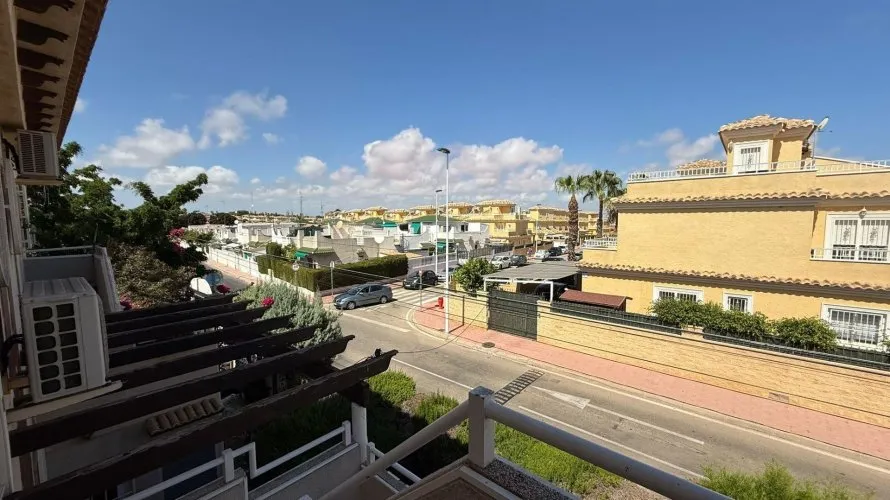 2 bedrooms bungalow for sale, Torrevieja, Spain No. 32535 № 22