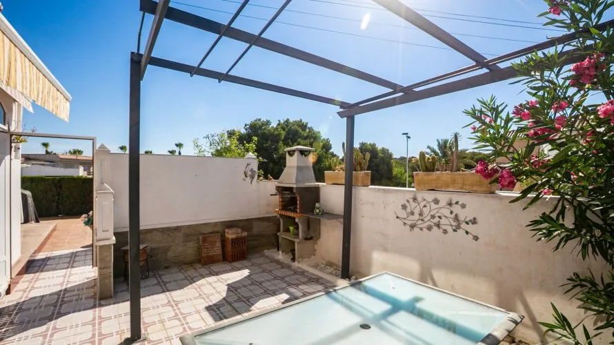 41m² bungalow for sale, Los Balcones, Spain No. 32505 № 27