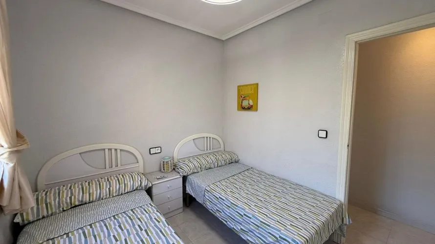 2 bedrooms bungalow for sale, Torrevieja, Spain No. 32535 № 21