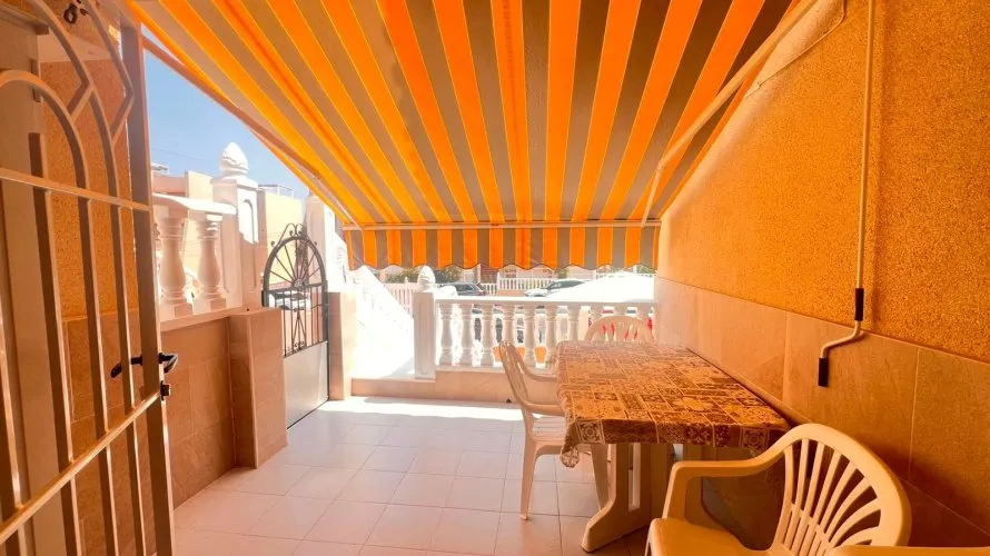 2 bedrooms bungalow for sale, Torrevieja, Spain No. 32509 № 15