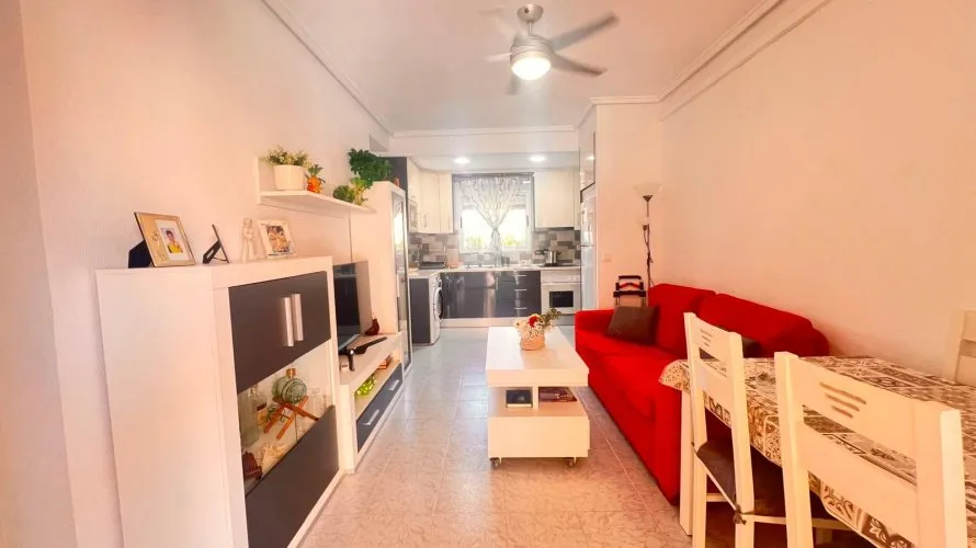 2 bedrooms bungalow for sale, Torrevieja, Spain No. 32509 № 19