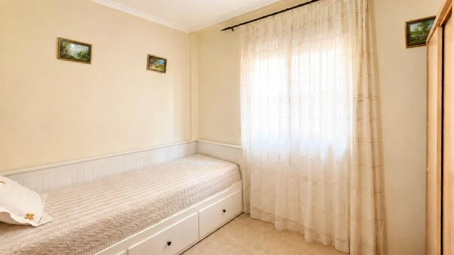 4 bedrooms house for sale, Rojales, Spain No. 32507 № 2