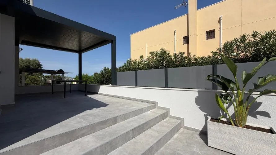 4 bedrooms villa for sale, Torrevieja, Spain No. 32517 № 15