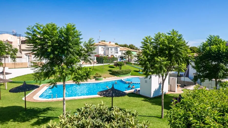 41m² bungalow for sale, Los Balcones, Spain No. 32505 № 26