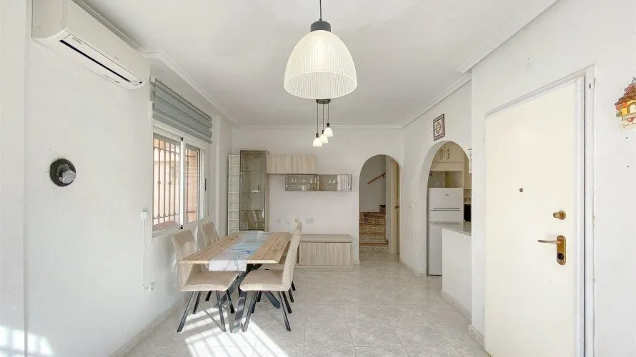3 bedrooms house for sale, Torrevieja, Spain No. 32536 № 10