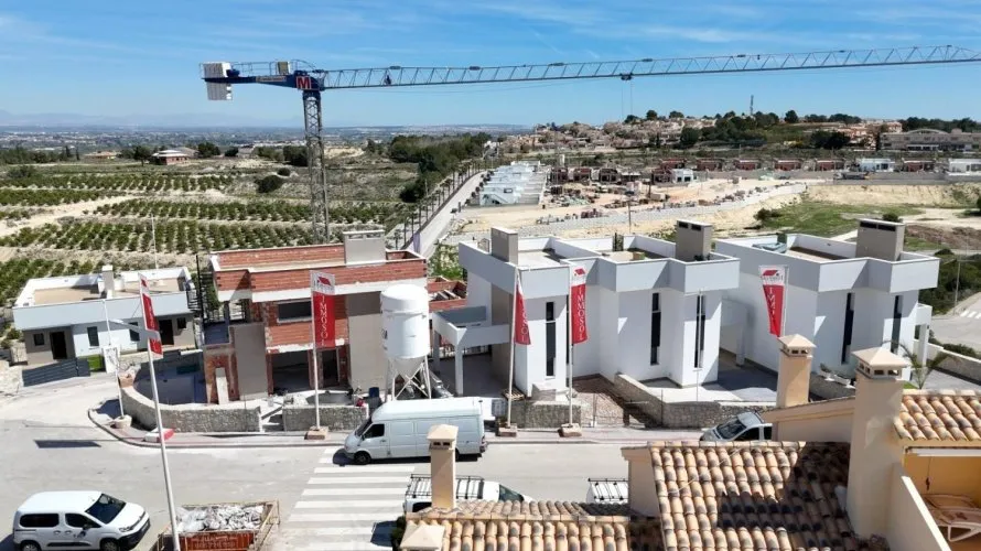 6 bedrooms villa for sale, Algorfa, Spain No. 32615 № 25