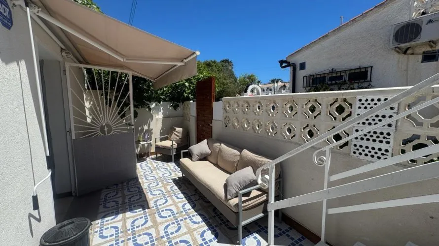 1 bedroom house for sale, Torrevieja, Spain No. 32541 № 20