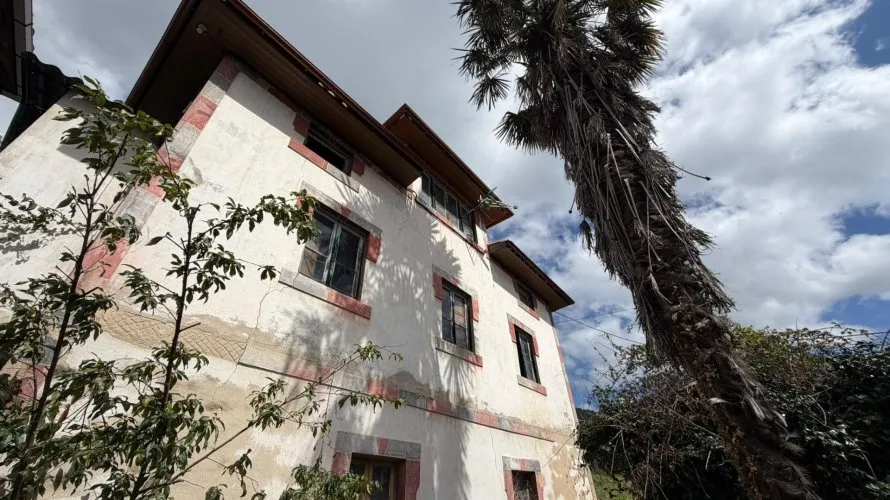 5 bedrooms house for sale, Salas, Spain No. 32593 № 24
