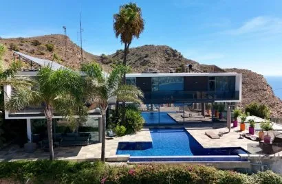 5 bedrooms villa for sale, Benidorm, Spain No. 32608