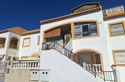 2 bedrooms bungalow for sale, El Limonar, Spain No. 32591