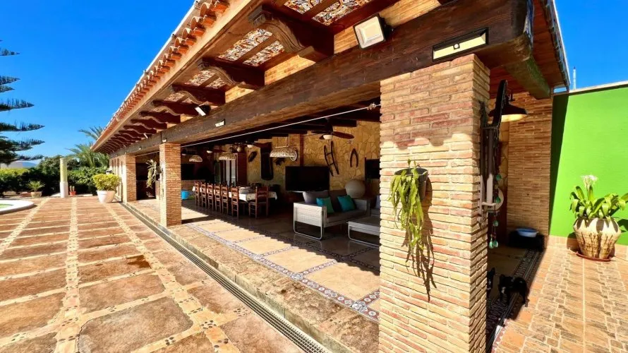 4 bedrooms villa for sale, Almoradi, Spain No. 32594 № 18