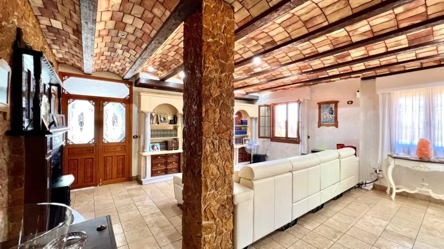 4 bedrooms villa for sale, Almoradi, Spain No. 32594 № 1