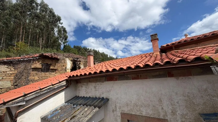 5 bedrooms house for sale, Salas, Spain No. 32593 № 5