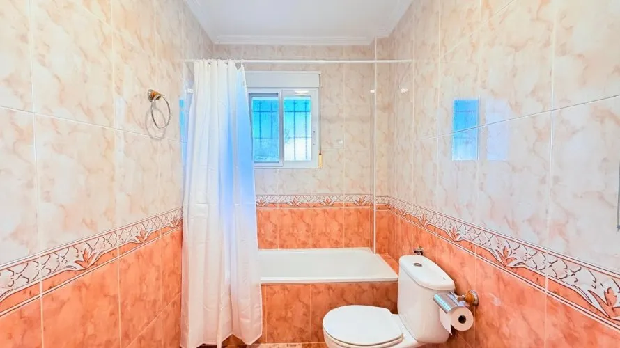 2 bedrooms house for sale, Campoamor, Spain No. 32543 № 5
