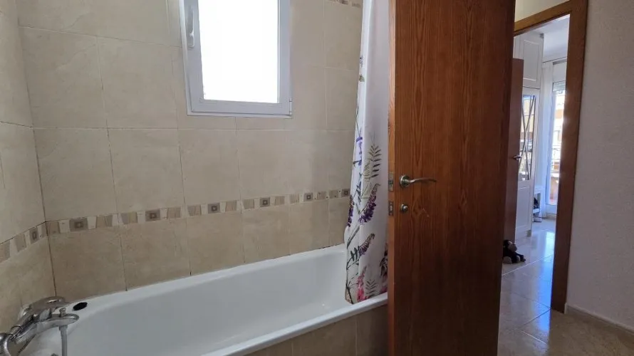 3 bedrooms house for sale, Torrevieja, Spain No. 32540 № 8