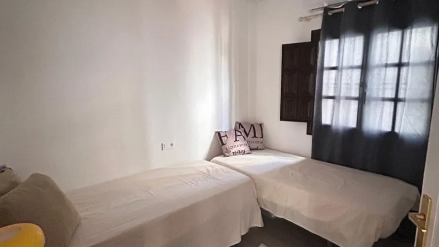 2 bedrooms bungalow for sale, Torrevieja, Spain No. 32553 № 28